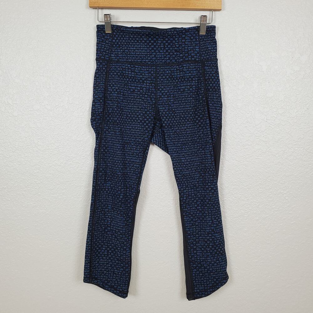 Lululemon Deep Breath Crop Size 6 Shatter Weave Desert Teal Alberta Lake 21"